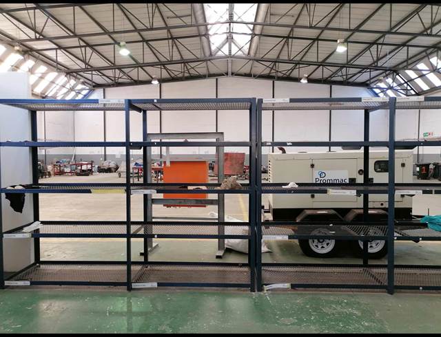 1,040M² WAREHOUSE TO LET IN KILLARNEY GARDENS