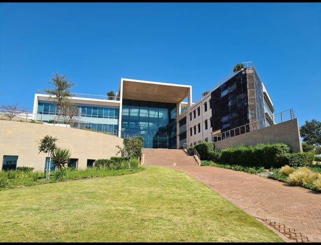 4,400M² OFFICE TO LET IN WATERFALL