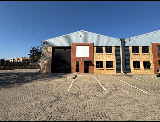 385M² WAREHOUSE TO LET IN PRINCESS AH