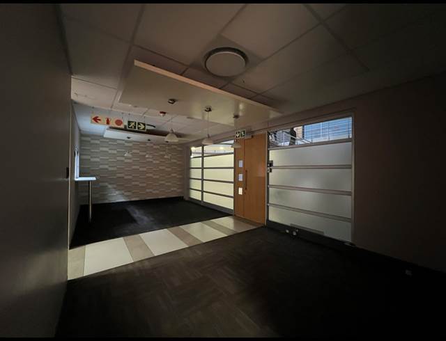 298M² OFFICE TO LET IN HIGHVELD