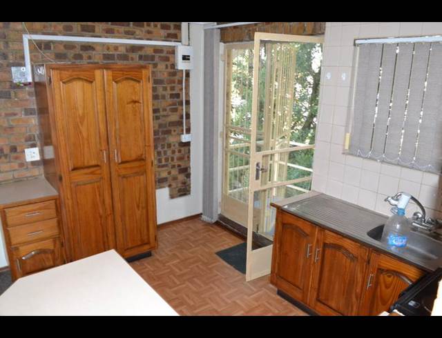 1 BEDROOM PROPERTY TO RENT IN NOORDHEUWEL