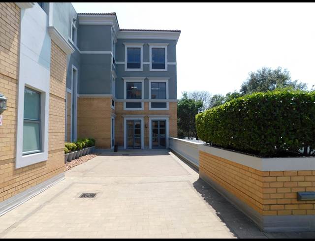 255M² OFFICE TO LET IN ILLOVO