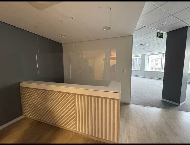 435M² OFFICE TO LET IN CAPE TOWN CITY CENTRE