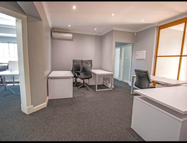 294M² OFFICE TO LET IN MELROSE ESTATE