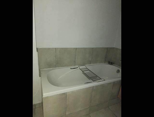 2 BEDROOM APARTMENT TO LET IN NELSPRUIT EXT 13