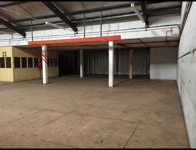 1,000M² FACTORY RENTED IN PAROW CENTRAL