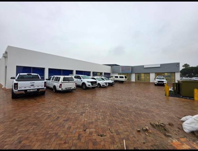 400M² RETAIL TO LET IN STRAND CENTRAL