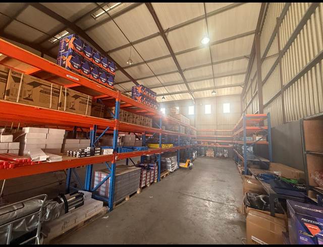 520M² WAREHOUSE TO LET IN BRAKPAN CENTRAL