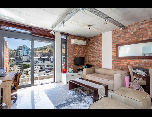 1 BEDROOM APARTMENT TO LET IN DE WATERKANT