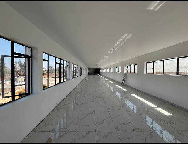 321M² OFFICE TO LET IN NEW ERA