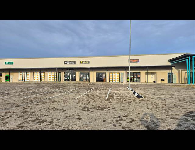 152M² RETAIL TO LET IN KAMAGUGU
