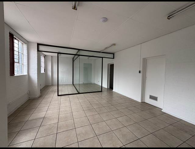 474M² WAREHOUSE TO LET IN MAITLAND