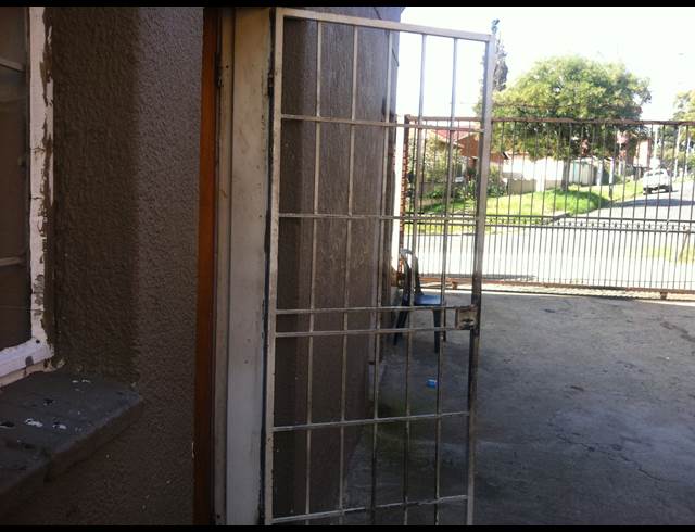 1 bed property to rent in WEST TURFFONTEIN