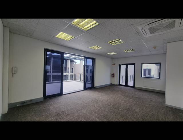 222M² OFFICE TO LET IN CENTURY CITY