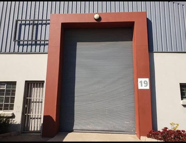 350M² WAREHOUSE TO LET IN CITY DEEP