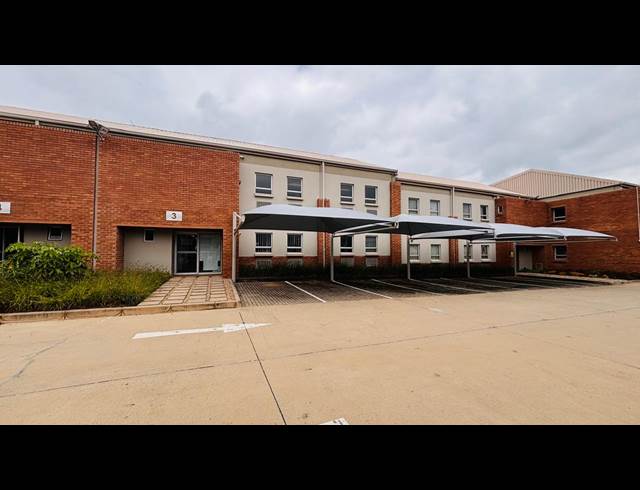 550M² WAREHOUSE TO LET IN STORMILL