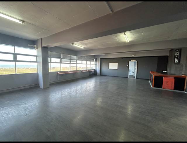 582M² OFFICE TO LET IN PAARDEN EILAND