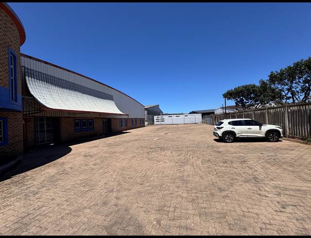 3,501M² WAREHOUSE TO LET IN SPRINGFIELD