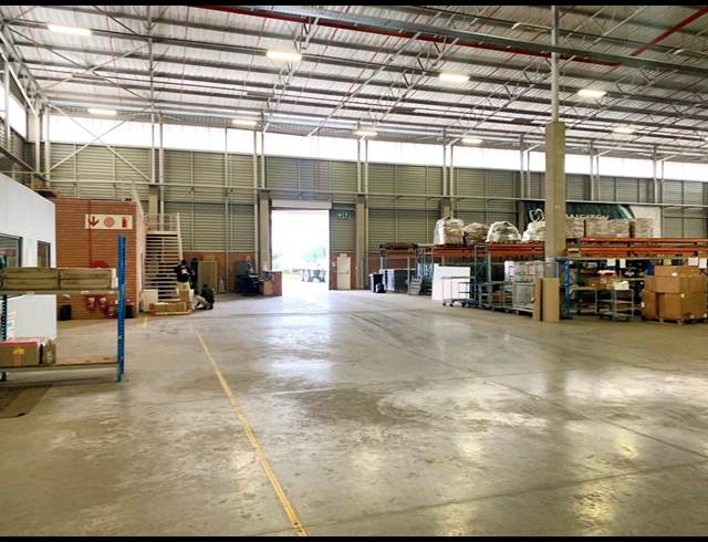 4,935M² WAREHOUSE TO LET IN TUNNEY