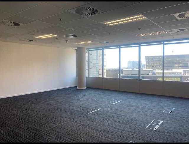 2,985.90M² OFFICE TO LET IN SANDTON CENTRAL