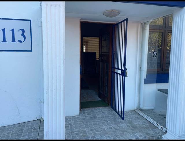 145M² OFFICE TO LET IN BERGVLIET