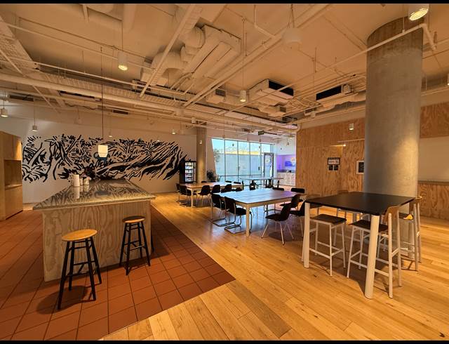 500M² SERVICED OFFICE TO LET IN ROSEBANK