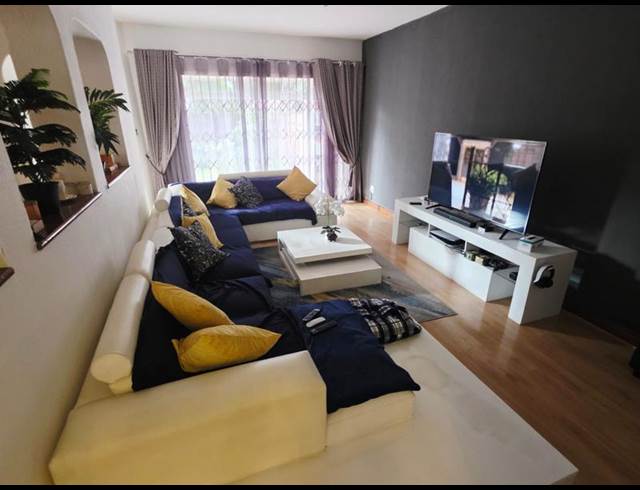 4 BEDROOM PROPERTY TO RENT IN STRATHAVON