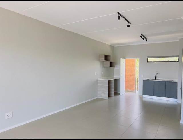 2 BEDROOM PROPERTY TO RENT IN BRYANSTON