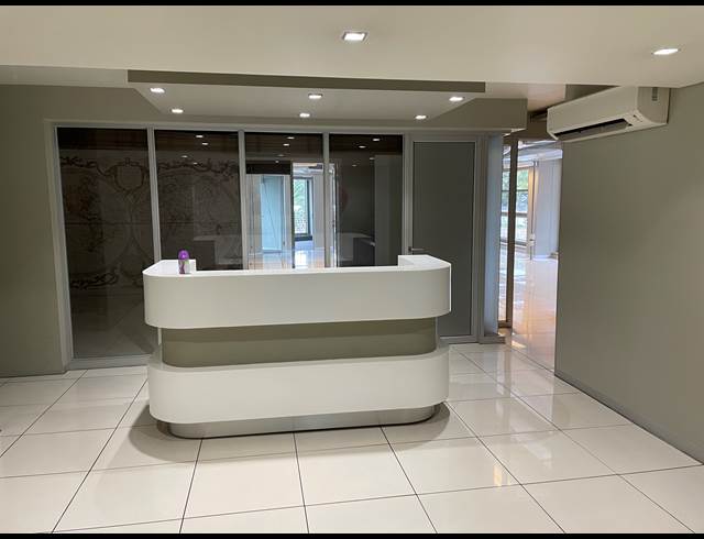 227M² OFFICE TO LET IN GARDENS