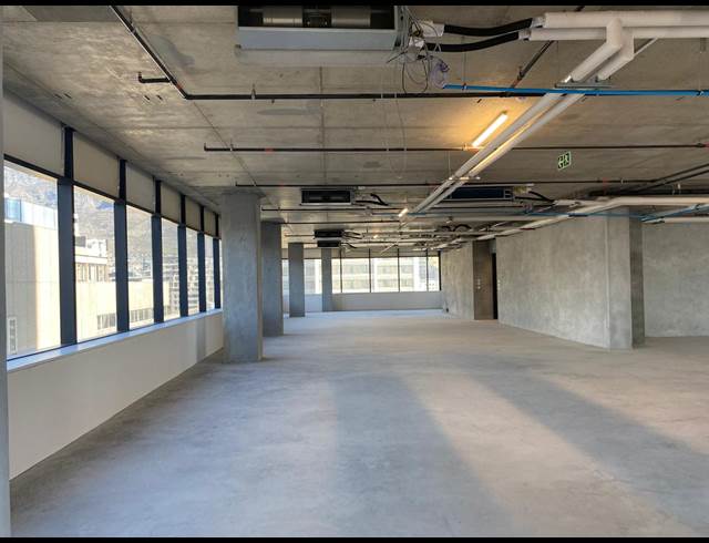700M² OFFICE TO LET IN CAPE TOWN CITY CENTRE