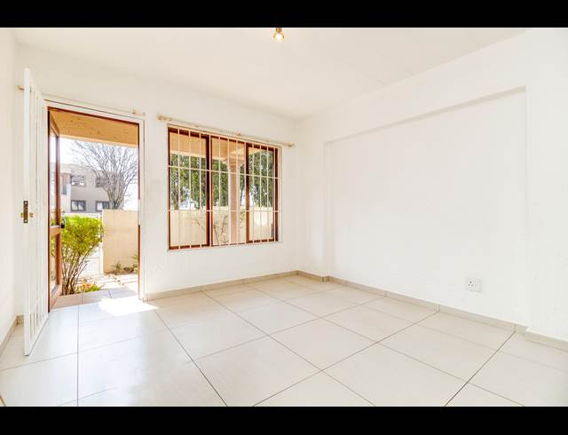 1 BEDROOM APARTMENT RENTED IN HURLINGHAM
