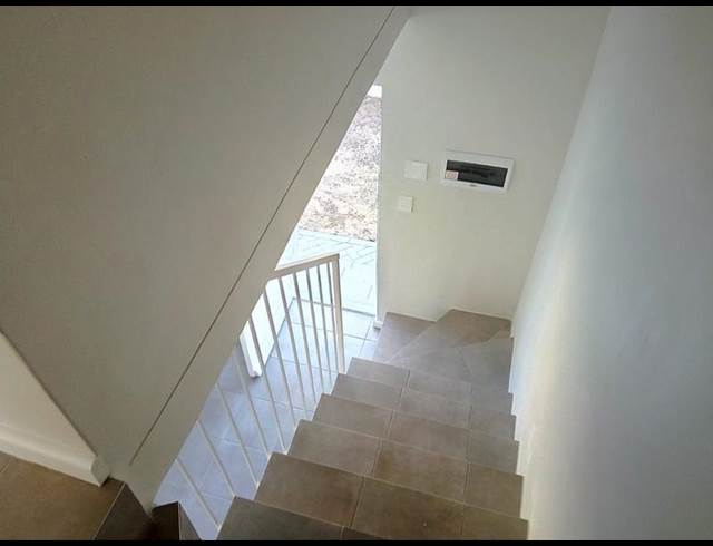 2 BEDROOM PROPERTY TO RENT IN RIVERGATE
