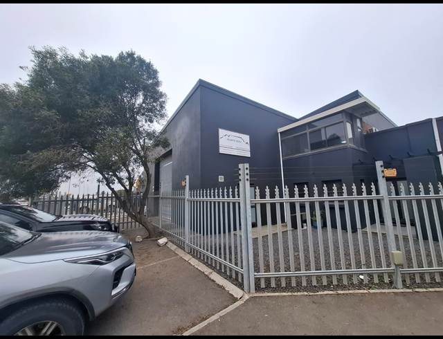 346M² WAREHOUSE TO LET IN FISANTEKRAAL INDUSTRIAL