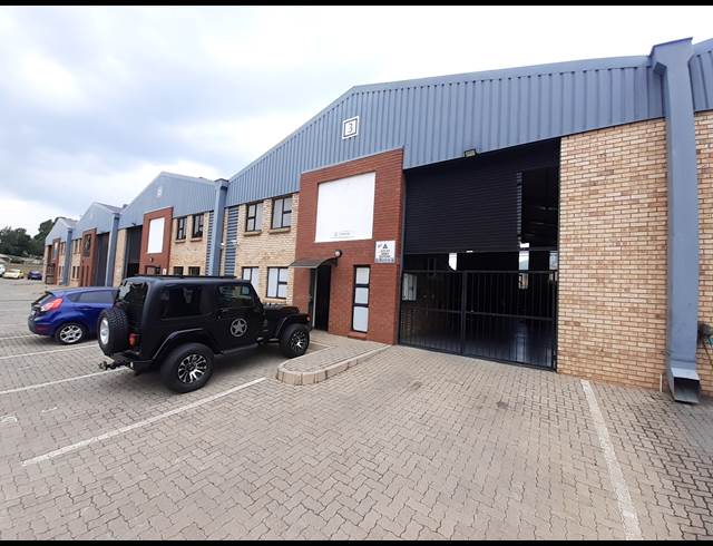 385M² WAREHOUSE TO LET IN PRINCESS AH