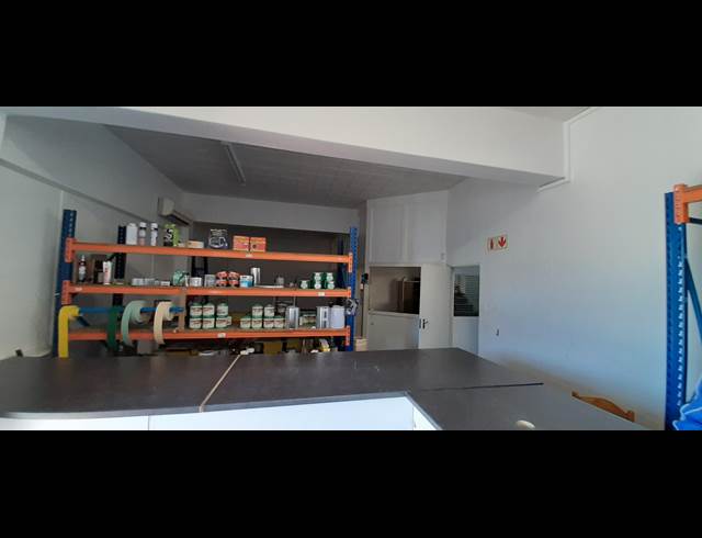 358M² OFFICE TO LET IN MAITLAND