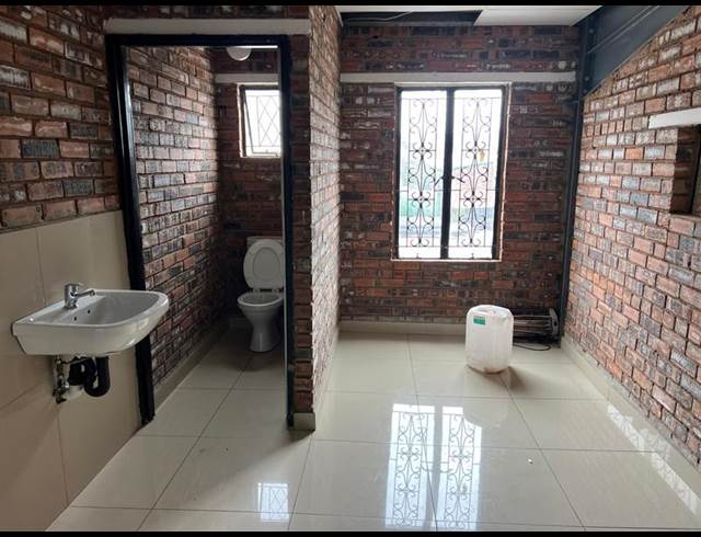INDUSTRIAL PROPERTY TO RENT IN WILLOWTON