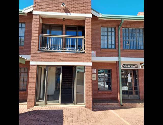 64M² OFFICE TO LET IN WESTDENE