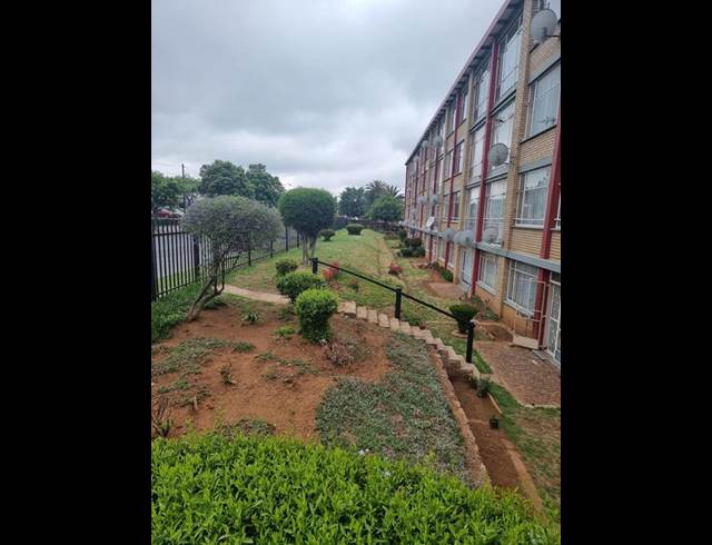 1 BEDROOM PROPERTY TO RENT IN SYMHURST