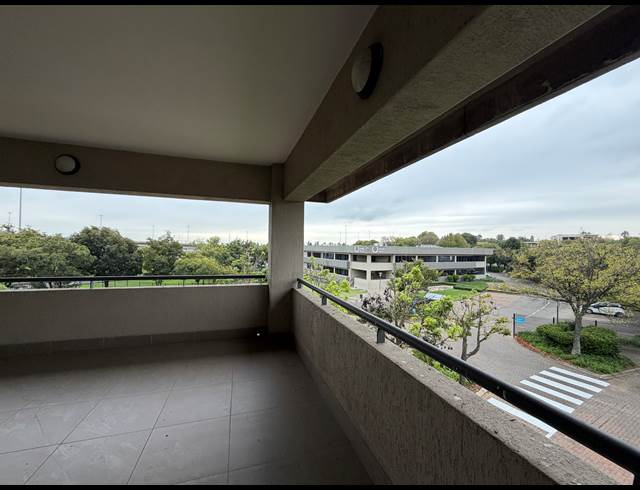 1,012M² BUILDING TO LET IN BEDFORDVIEW