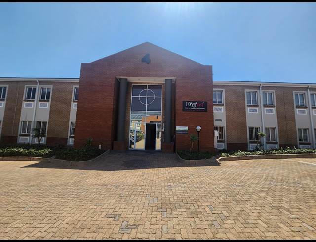 261M² OFFICE TO LET IN HALFWAY HOUSE