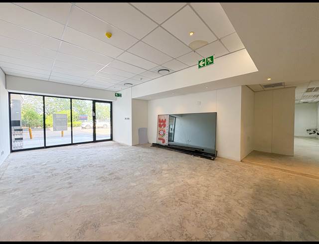 247M² OFFICE TO LET IN SOMERSET PARK