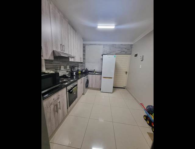 2 BEDROOM PROPERTY TO RENT IN UMHLANGA RIDGE