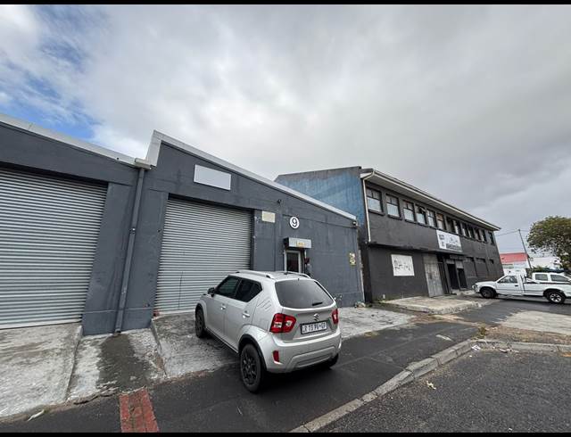 200M² WAREHOUSE TO LET IN MAITLAND