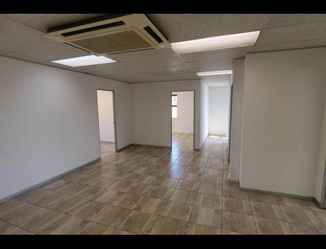 BUSINESS PROPERTY TO RENT IN MENLYN