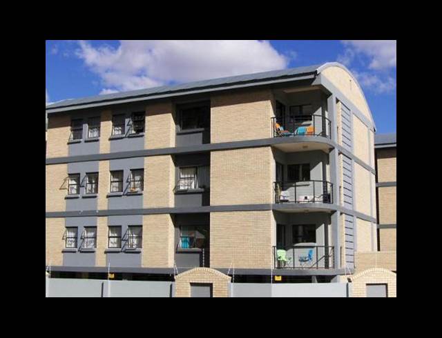 1 BEDROOM PROPERTY TO RENT IN DIE BULT