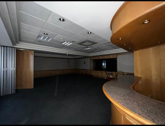 2,371M² OFFICE TO LET IN CAPE TOWN CITY CENTRE