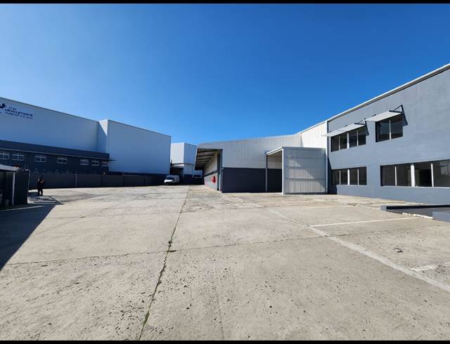 2,770M² WAREHOUSE TO LET IN EPPING INDUSTRIAL