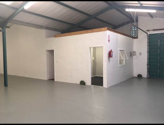 174M² WAREHOUSE RENTED IN DIEP RIVER