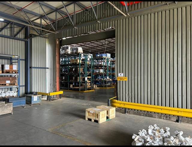 2,694M² WAREHOUSE TO LET IN ANDERBOLT
