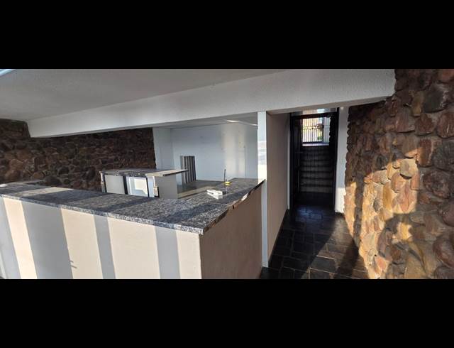 344M² OFFICE TO LET IN SONHEUWEL